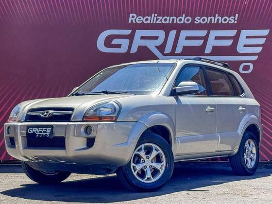 HYUNDAI TUCSON 2.0 MPFI GL 16V 142CV 2WD GASOLINA 4P MANUAL HYUNDAI TUCSON 2.0 MPFI GL 16V 142CV 2WD GASOLINA 4P MANUAL